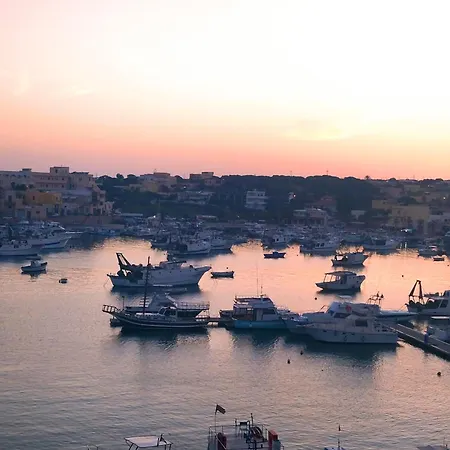 Cala Creta Λαμπεντούζα